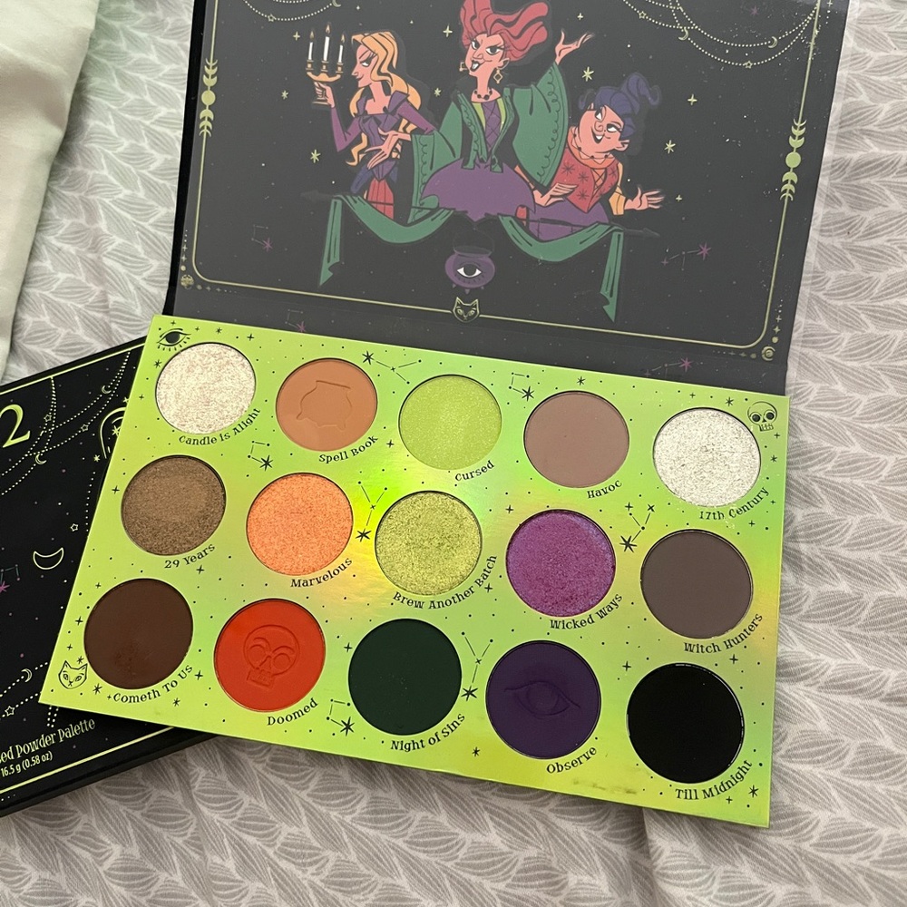 Colourpop disney hocus pocus eyeshadow palette